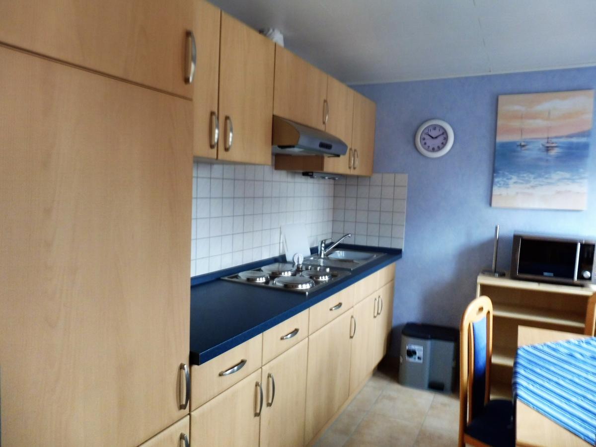 Haus Conny Apartment บือซุม ภายนอก รูปภาพ